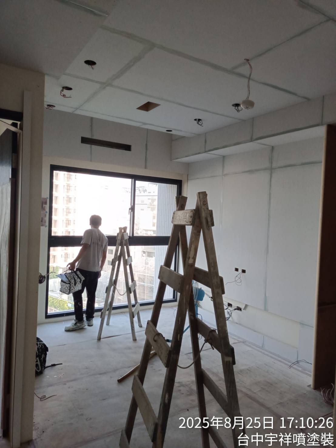 潭子區 弘文中學油漆